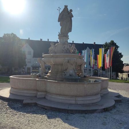 Ferienwohnung Enzian - Naehe Kapellplatz - Oeffentlicher Parkplatz - Aufzug 阿尔多廷 外观 照片