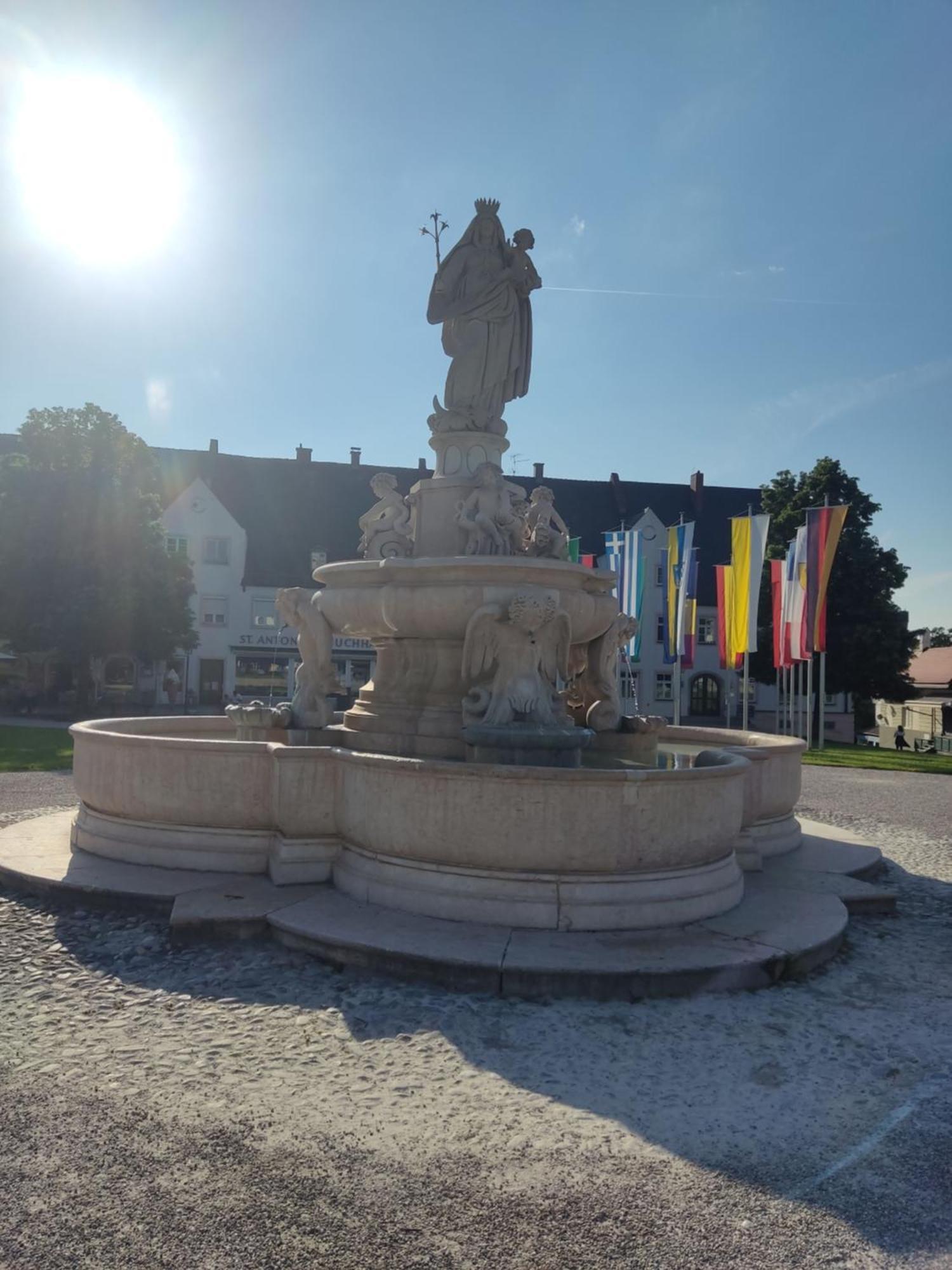 Ferienwohnung Enzian - Naehe Kapellplatz - Oeffentlicher Parkplatz - Aufzug 阿尔多廷 外观 照片