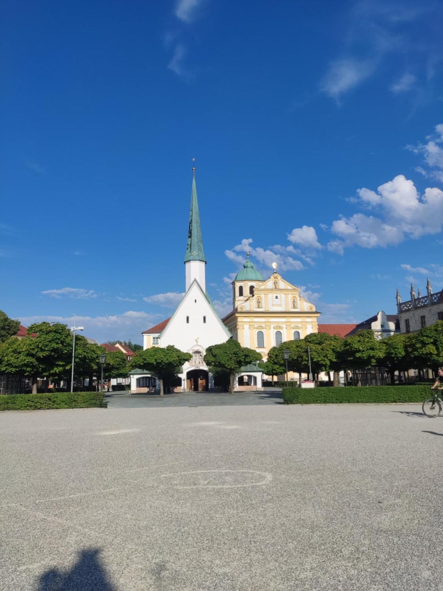 Ferienwohnung Enzian - Naehe Kapellplatz - Oeffentlicher Parkplatz - Aufzug 阿尔多廷 外观 照片